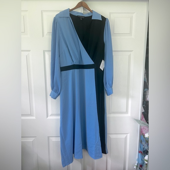 Eloquii Colorblocked Work Dress in blue & black - Picture 2 of 4